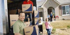 6StepsToSafelyMovingAFishTank City Moving residential house moving moving movers foreman